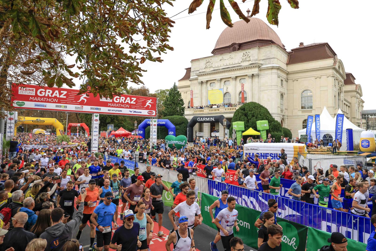 AREA SÜD MARATHON – LAUFE EINEN MARATHON IN ZWEI HÄLFTEN