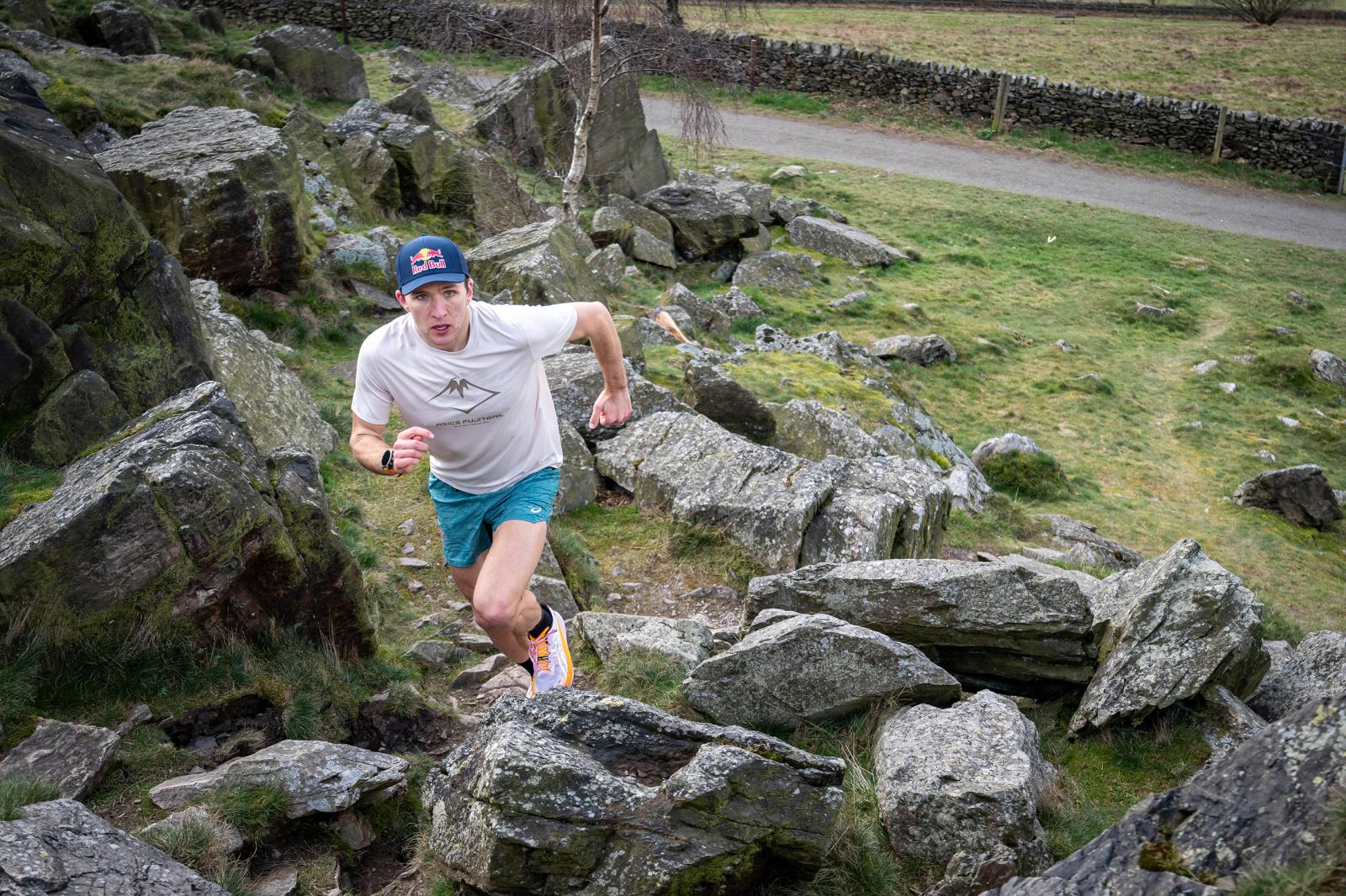 „Der Schmerz geht –  die Härte bleibt“ – der britische Ultrarunner Tom Evans im Interview