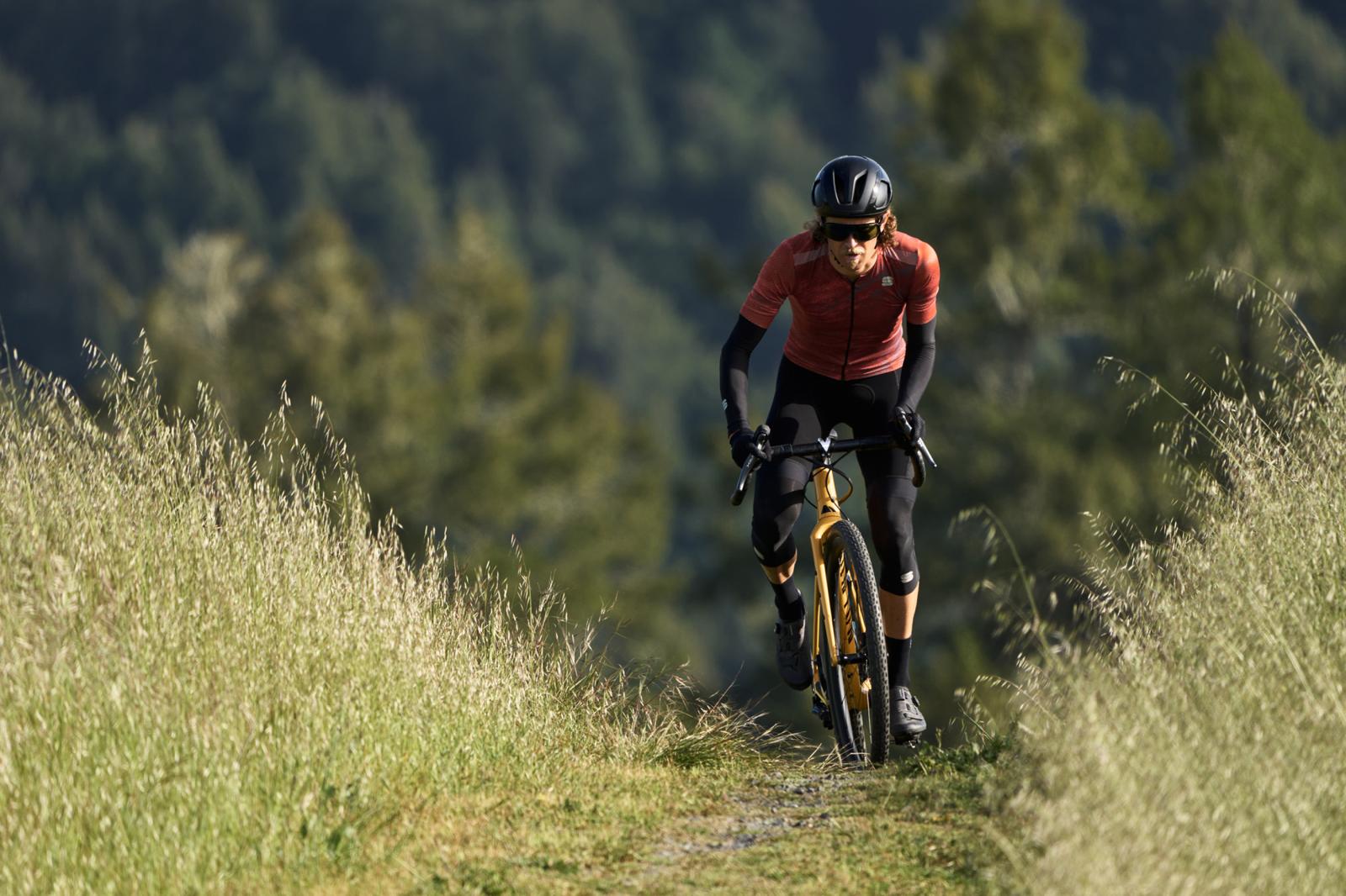 Gravel Code: Bekleidung, Helme und Schuhe zwischen Style, Funktion und Freiheit