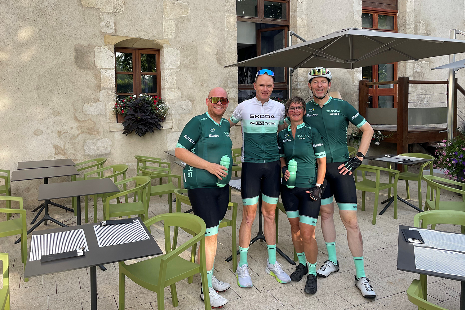 Ein Tag für die Ewigkeit: Zwei SPORTaktiv-Leser erleben die Tour de France als Skoda-VIPs hautnah