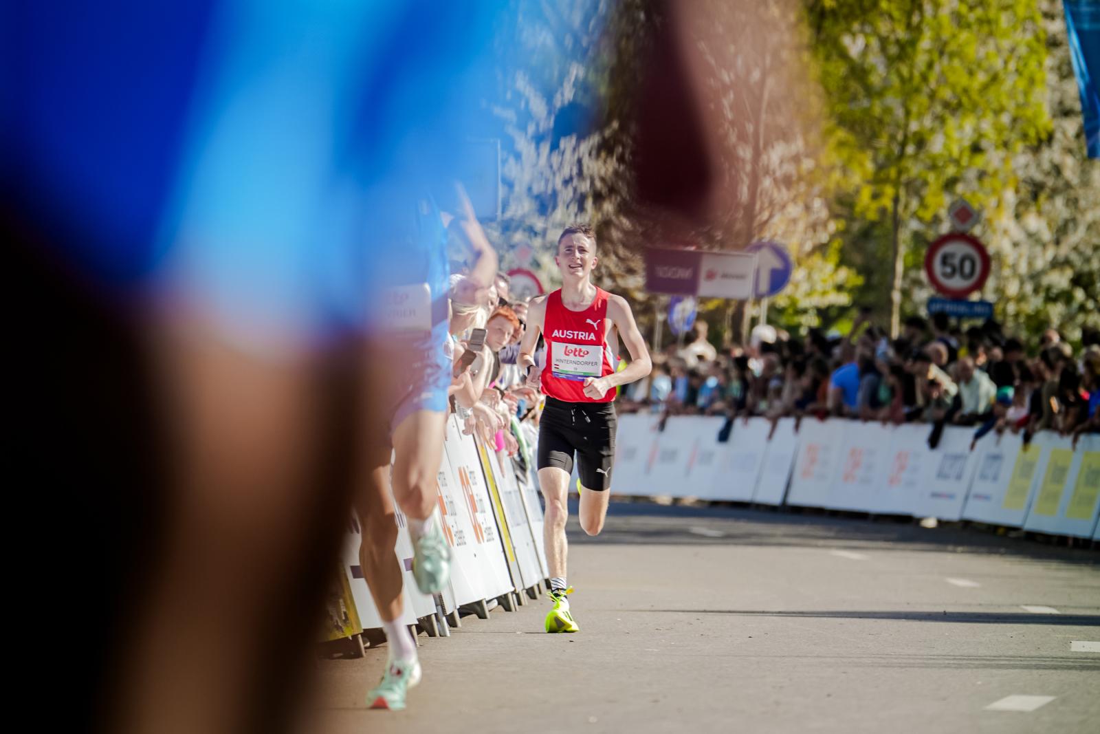 Schrittweise ans große Ziel: Halbmarathon-Spitzenläufer Timo Hinterndorfer
