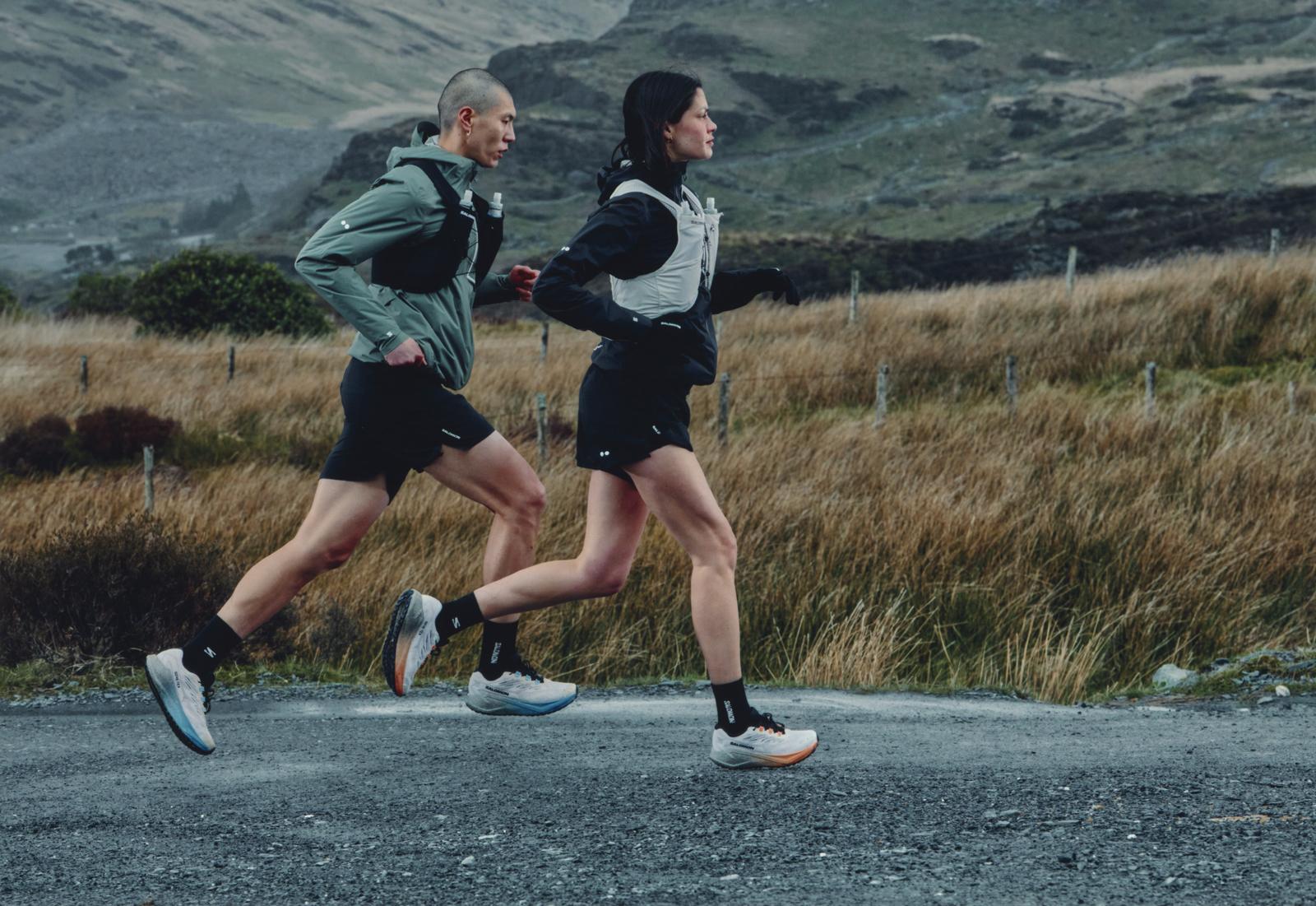 Gore-Tex-Laufschuh und Co.: die Ausrüstung für Herbstlaufrunden