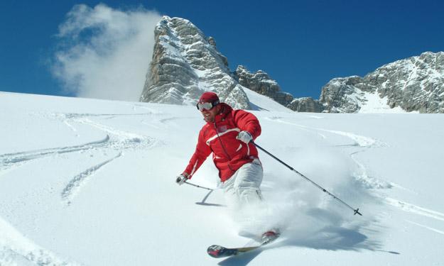 100cm Neuschnee Dachstein