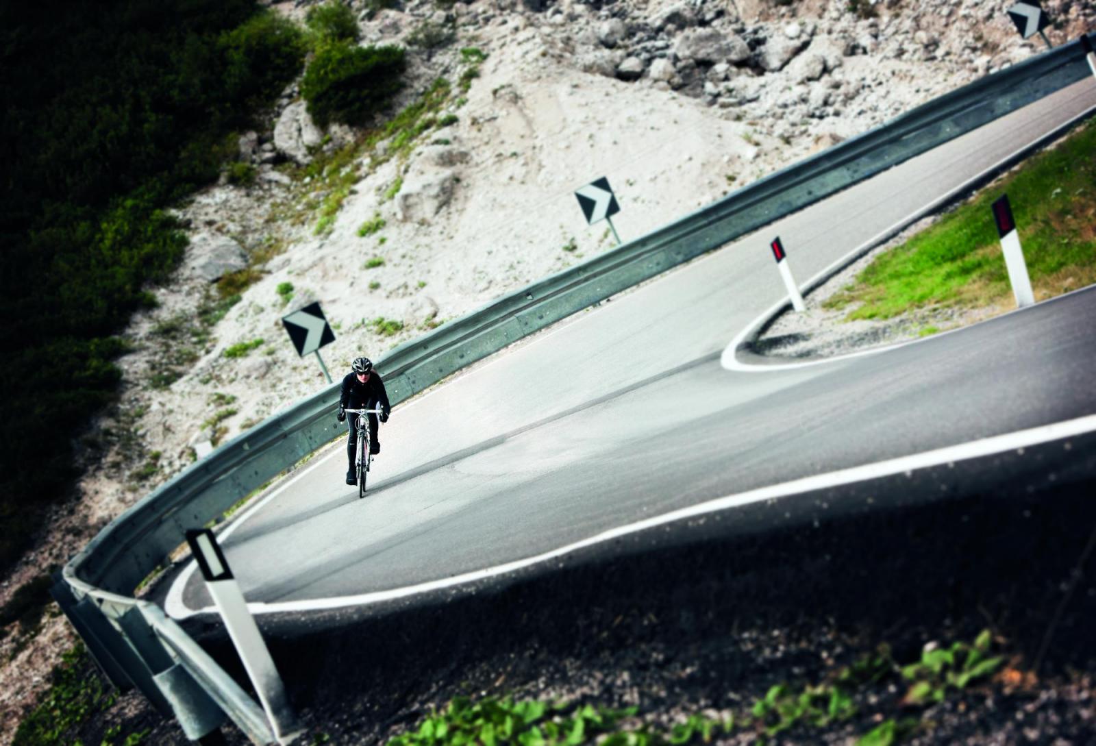 Intelligent trainieren, besser radeln. Intelligent trainieren, besser radeln.