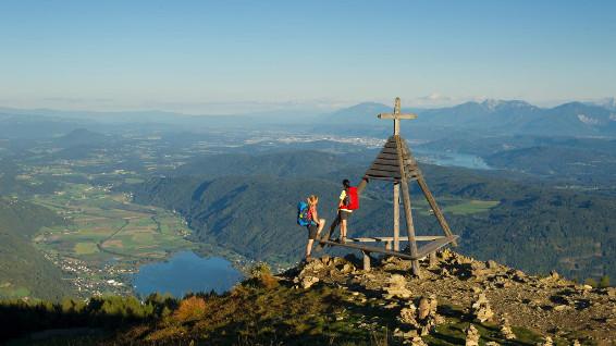 Unterwegs am Alpe-Adria-Trail – Etappe 19: Gerlitzen Alpe - Ossiach / Bild: Alexandra Rieger / Kärnten Werbung GmbH - AlpeAdriaTrail Unterwegs am Alpe-Adria-Trail – Etappe 19: Gerlitzen Alpe - Ossiach / Bild: Alexandra Rieger / Kärnten Werbung GmbH - AlpeAdriaTrail