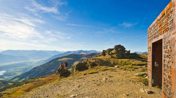 Unterwegs am Alpe-Adria-Trail - Etappe 13: Granattor. Ein Magic Point am Alpe-Adria-Trail / Bild: Alexandra Rieger / Kärnten Werbung GmbH - AlpeAdriaTrail