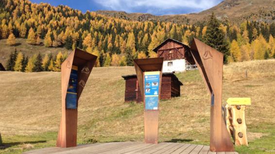 Unterwegs am Alpe-Adria-Trail - Etappe 4: Marterle - Stall / Bild: www.alpe-adria-trail.com Unterwegs am Alpe-Adria-Trail - Etappe 4: Marterle - Stall / Bild: www.alpe-adria-trail.com