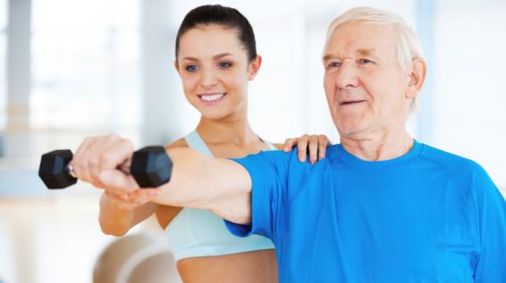 4 alternative Therapiemethoden gegen Schmerzen: Physiotherapie / Bild: g-stockstudio 4 alternative Therapiemethoden gegen Schmerzen: Physiotherapie / Bild: g-stockstudio