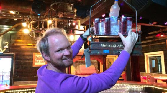 Der Partykönig: Hinter den Kulissen beim Après-Ski / Bild: Hofstadl Flachau
