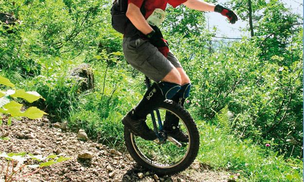 Balanceakt dran Einradfahren