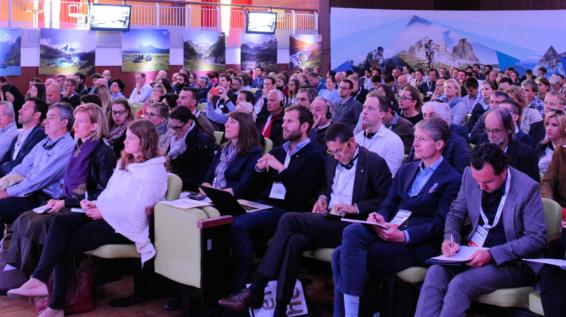 theALPS 2015 stand vor der Rekordkulisse mit 400 teilnehmenden Experten aus über 20 Nationen im Zeichen des Leitthemas "Alpiner Bike-Tourismus" / Bild: pro.media