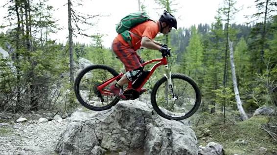 5 Tipps & Tricks zum eMountainbiken von Trial-Profi Stefan Schlie epowered by Bosch / Bild: Bosch 5 Tipps & Tricks zum eMountainbiken von Trial-Profi Stefan Schlie epowered by Bosch / Bild: Bosch
