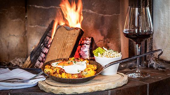 Gourmet-Hütten: Kulinarische Top-Adressen an der Skipiste / Bild: Angerer Alm / Thomas Plattner