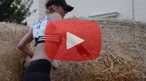 Das erwartet dich beim Grazathlon 2015: "Die Strohwitwe" / Bild: Company Code Das erwartet dich beim Grazathlon 2015: "Die Strohwitwe" / Bild: Company Code