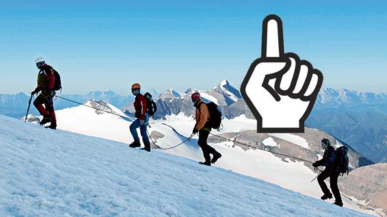 Die richtige Ausrüstung für Hochtouren / Bild: Herbert Raffalt // iStock / slalomp