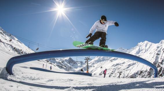 Snowboarder Marc Swoboda im Interview / Bild: Markus Rohrbacher / Red Bull Content Pool Snowboarder Marc Swoboda im Interview / Bild: Markus Rohrbacher / Red Bull Content Pool