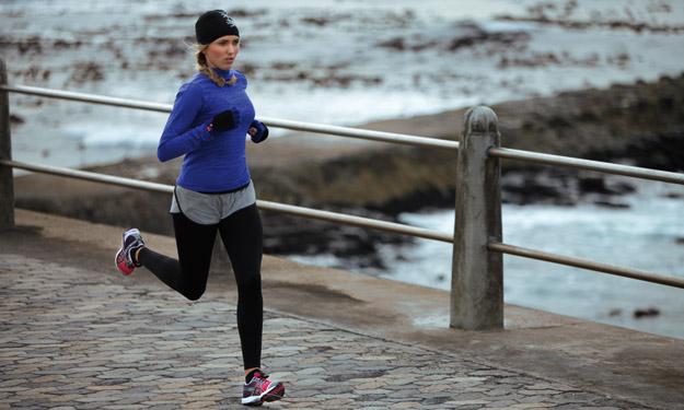 Bild: asics kein SchoenwetterTrainierer