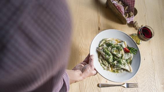 Schlutzer / Bild: TVB Kronplatz / Rotwild Horst Oberrauch Schlutzer / Bild: TVB Kronplatz / Rotwild Horst Oberrauch