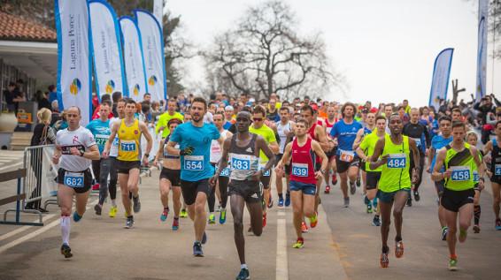 Österreich am Stockerl beim Laguna Poreč Halbmarathon 2017 / Bild: Veranstalter