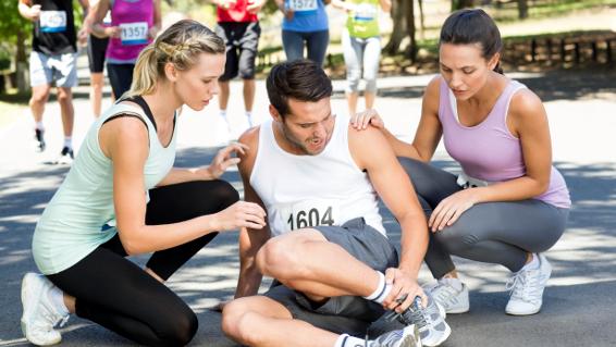 Gut versichert in die Wettkampfsaison / Bild: iStock / 4774344sean Gut versichert in die Wettkampfsaison / Bild: iStock / 4774344sean