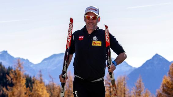 Run an die Loipe: In wenigen Schritten vom Läufer zum Langläufer / Bild: Thomas Polzer / SPORTaktiv