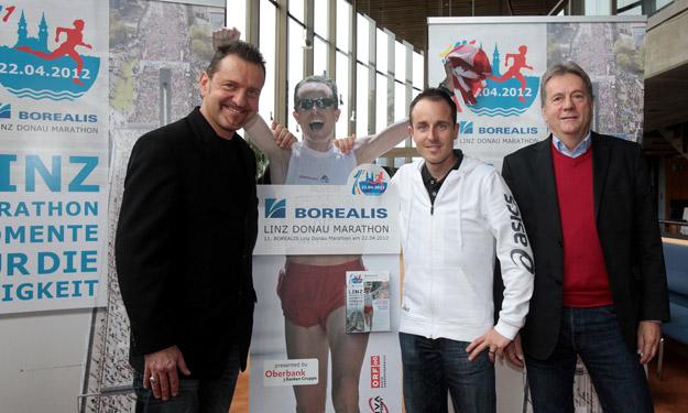 Bild: Martin Parzer/Linz Marathon Ewald Tröbinger, Viktor Röthlin, Wolfgang Lehner