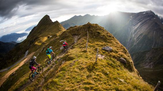 Leogang, Kitzsteinhorn und Saalbach-Hinterglemm mit gemeinsamer Saisonkarte / Bild: David Schultheiss / Kitzsteinhorn