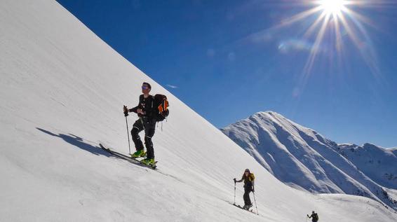 Termine: Kostenlose Sicherheitstage der Naturfreunde zum Thema Skitouren / Bild: Martin Edlinger Termine: Kostenlose Sicherheitstage der Naturfreunde zum Thema Skitouren / Bild: Martin Edlinger