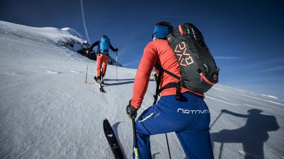 Erklär mir ... das Avabag-Lawinenairbagsystem von Ortovox / Bild: Hansi Heckmair Erklär mir ... das Avabag-Lawinenairbagsystem von Ortovox / Bild: Hansi Heckmair