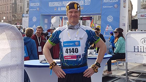 Laufen an der Moldau: Wolfgang beim Prag Marathon 2017 / Bild: Kühnelt Laufen an der Moldau: Wolfgang beim Prag Marathon 2017 / Bild: Kühnelt