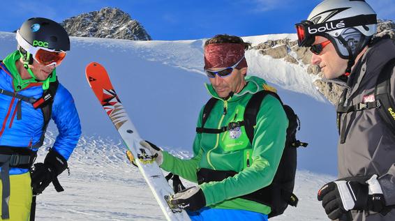 Alpine Sicherheit: Erste "Tiefschnee-Pass"-Absolventen in Ramsau / Bild: Martin Huber / TVB Ramsau am Dachstein