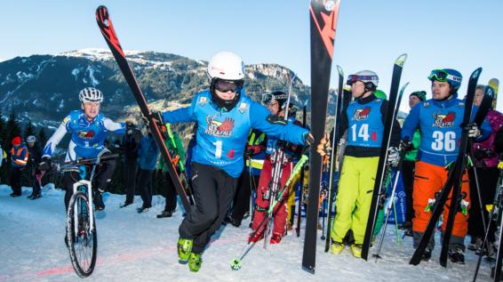 Rise & Fall: Staffelrennen der besten Skibergsteiger und Biker über 430 Höhenmeter / Bild: Michael Werlberger