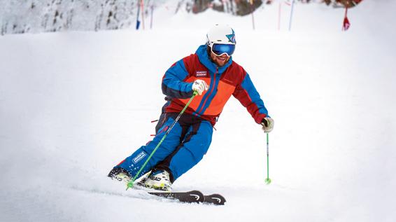Schönskilauf: Auf der Piste ist wieder mehr Eleganz gefragt / Bild: Snowsports Academy Schönskilauf: Auf der Piste ist wieder mehr Eleganz gefragt / Bild: Snowsports Academy