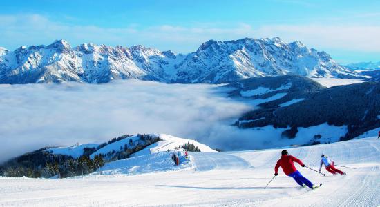 Eine Karte für tausende Kilometer: Die größten Skiverbünde Österreichs / Bild: Ski amadé
