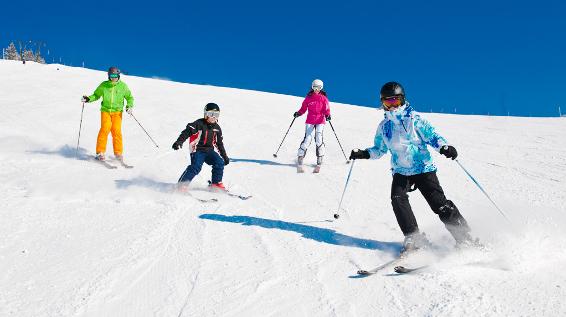 Naturfreunde Österreich: Die 10 Pistenregeln für risikobewusstes Skifahren / Bild: Hermann Erber Naturfreunde Österreich: Die 10 Pistenregeln für risikobewusstes Skifahren / Bild: Hermann Erber