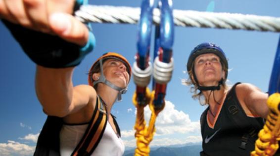 Versuch dich im Klettersport! Klettern und Bouldern, in der Halle und am Felsen
