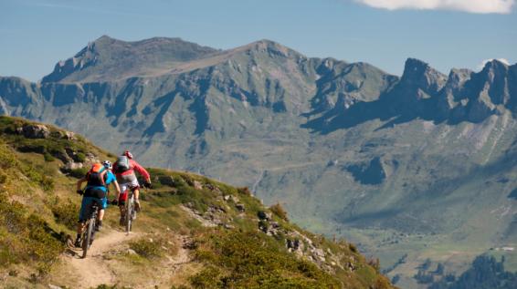 Die neue Leichtigkeit beim Mountainbiken / Bild: Graubünden Tourismus