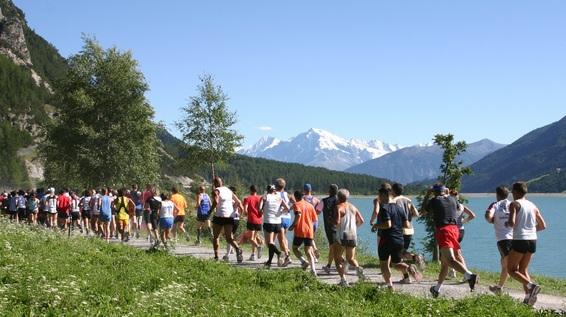 Ausblick auf den 15. Reschenseelauf am 19. Juli in Südtirol Ausblick auf den 15. Reschenseelauf am 19. Juli in Südtirol