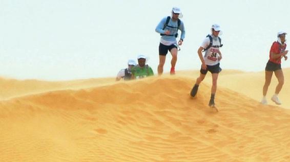Ultraläufe: Jenseits des Marathons 100 km del Sahara ultra lauf running wüste desert run sand
