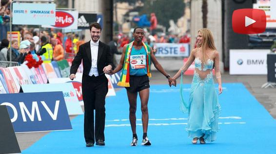 Trailer: Der Vienna City Marathon 2015 läuft unter dem Motto "Wir sind Europa" / Bild: VCM / Victah Sailer