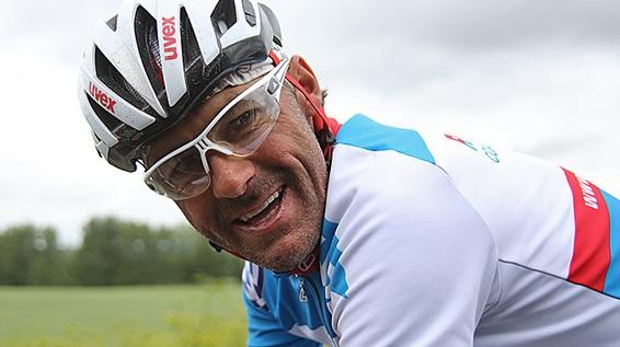 Russia Coast to Coast, Tag 13 und 14: Wolfgang Fasching fährt Kilometer 7.000 entgegen / Bild: Gregor Hartl