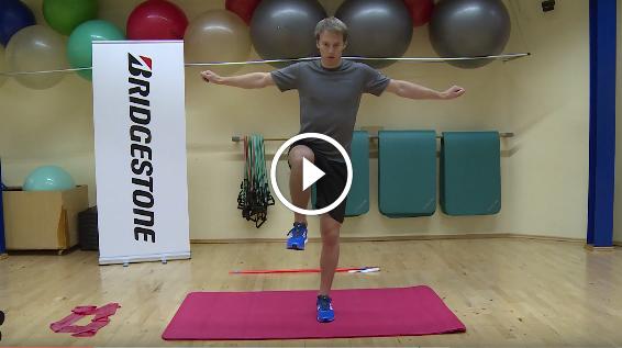 Trainingstipps von Slalom-Vizeweltmeister Fritz Dopfer für die Skisaison 2015/16 / Bild: Bridgestone