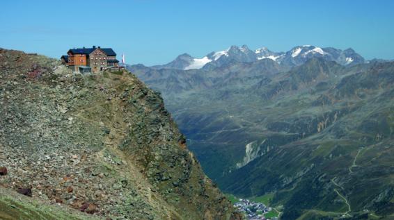 VAVÖ: Der Kampf um Hütten und Wanderwege / Bild: Ötztal-Sölden Tourismus VAVÖ: Der Kampf um Hütten und Wanderwege / Bild: Ötztal-Sölden Tourismus