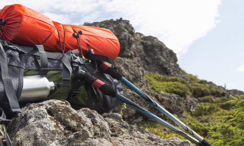 Gut gerüstet: Die richtige Ausrüstung fürs Wandern Thumbnail