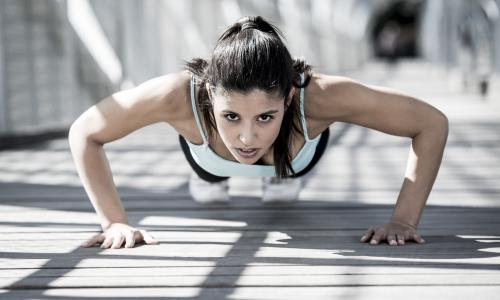 Wir decken auf: Das sind die 6 größten Fitness-Mythen Thumbnail