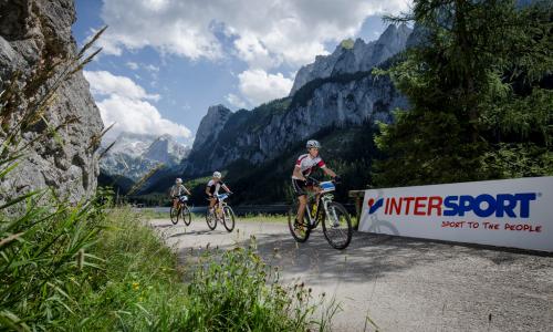 Gemeinsam statt Einzelkämpfer: Tritt im Team zur Salzkammergut-Trophy 2018 an! Thumbnail