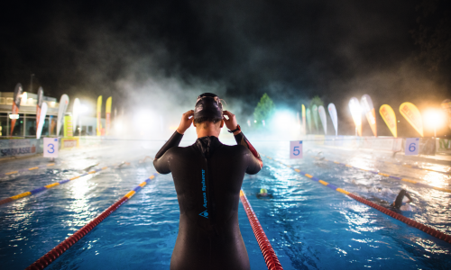 24-Stunden-Schwimmen: Länge um Länge für den guten Zweck Thumbnail