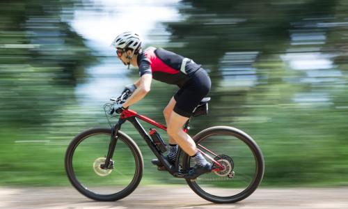 Edles Racebike: SPORTaktiv testet das neue Conway RLC 7 Thumbnail