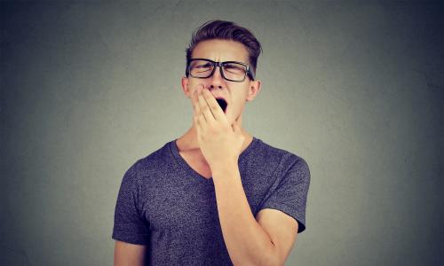 Nicht einschlafen! 4 Tricks gegen Müdigkeit Thumbnail