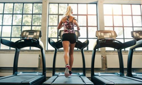 Fitnessstudio Laufband Thumbnail